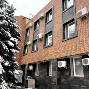 Плитка Piatto red та Scandiano brown Бізнес центр м. Київ Фото 1