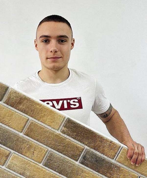 Дмитрий, прессовщик термопанелей