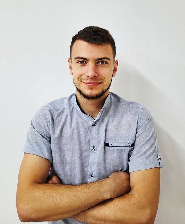 Евгений, начальник производства, оператор стана с ЧПУ