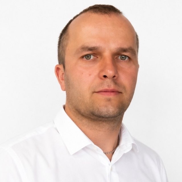 Андрій - менеджер проєктів Роял Фасад у Львові
